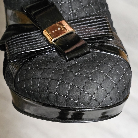 VERSACE ANKLE BOOTS - Picture 5 of 16